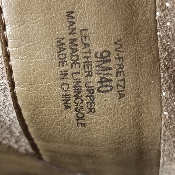 Vince Camuto FRETZIA Perforated Suede/Leather Western Ankle Boots Booties 9M NEW - Picture 10 of 12